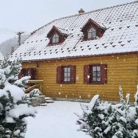 Casa de Férias Holidayhouse Alzbetka