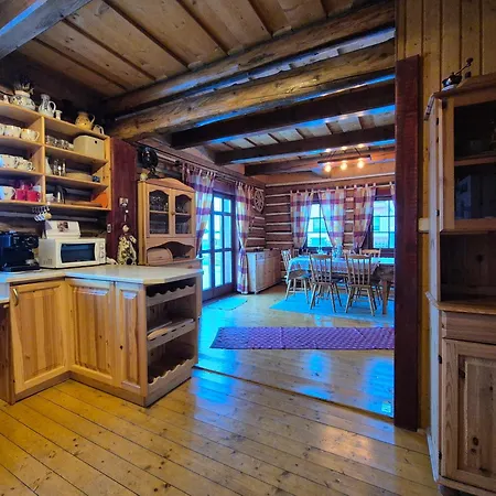 Semesterbostad Holidayhouse Alzbetka *