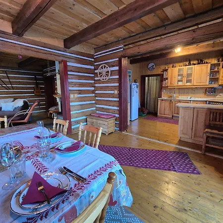 Semesterbostad Holidayhouse Alzbetka *