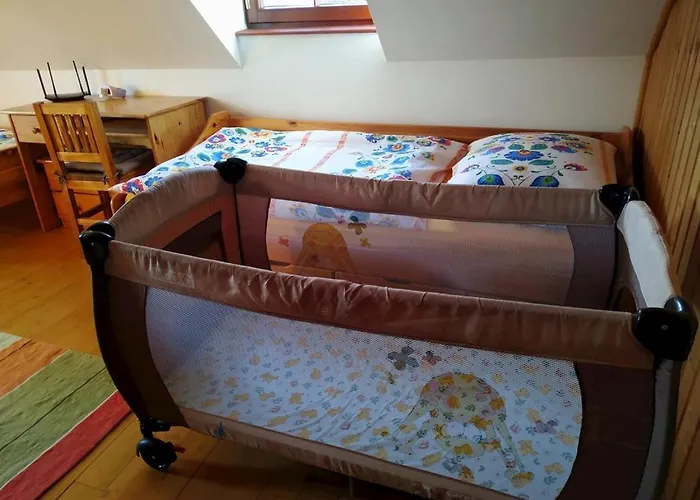 Holidayhouse Alzbetka بيت للعطل Važec