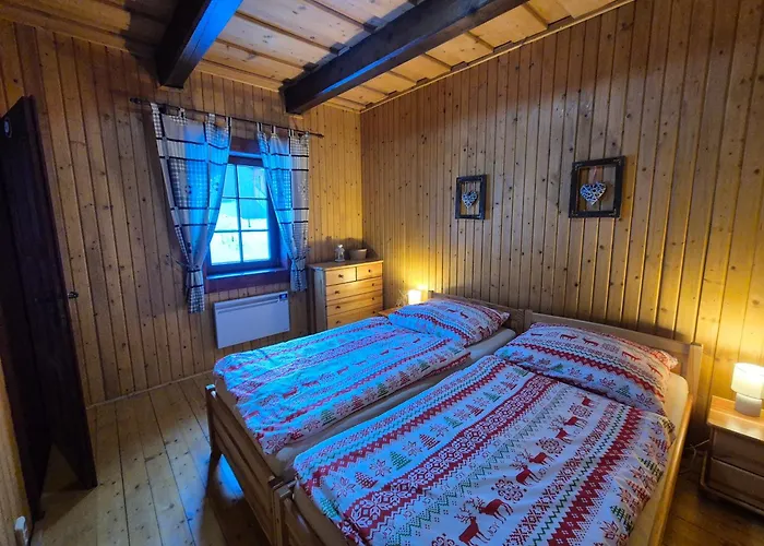 Holidayhouse Alzbetka Semesterbostad